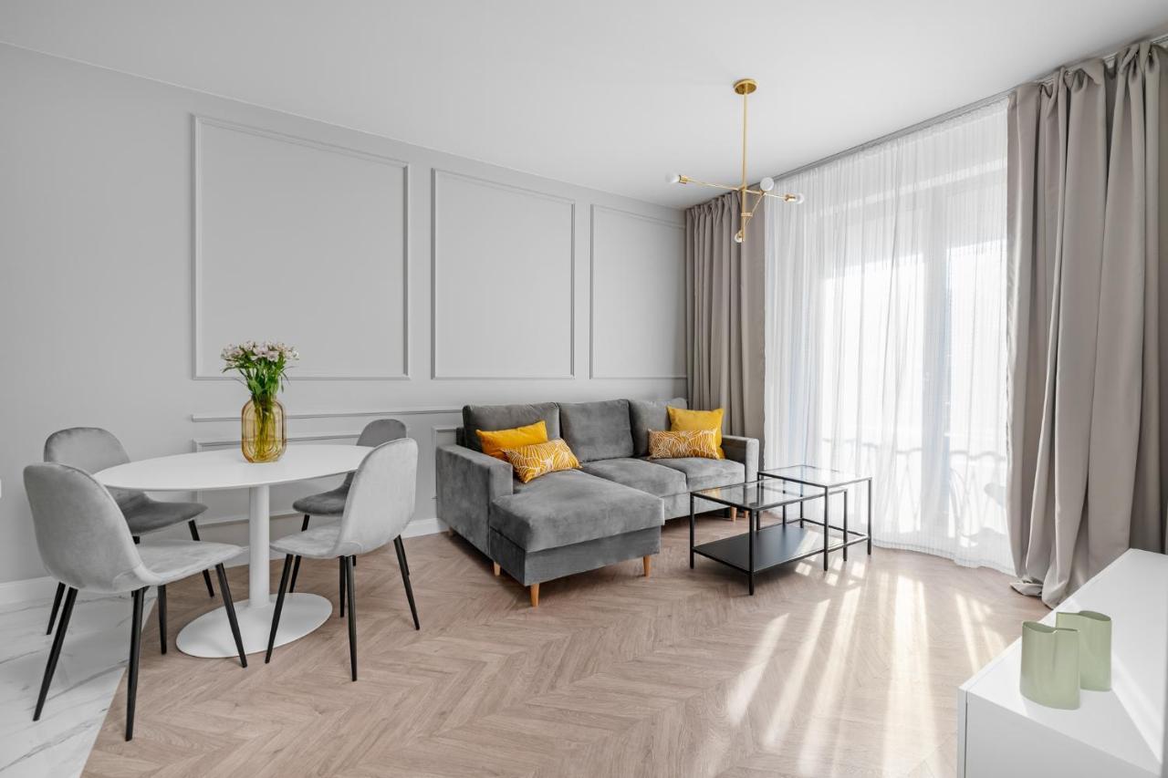 وارسو Nexthome Boutique Apartments - Klimatyzacja - Air Conditioning - New المظهر الخارجي الصورة